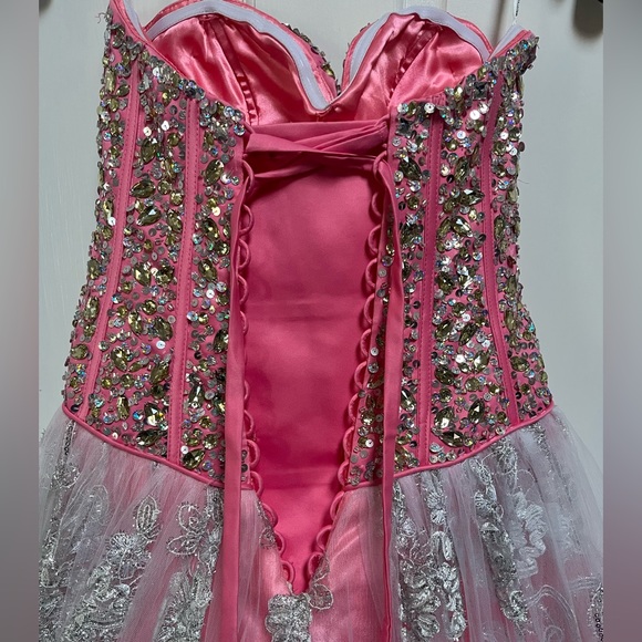 Pink ballgown prom dress size 8 - Picture 4 of 7